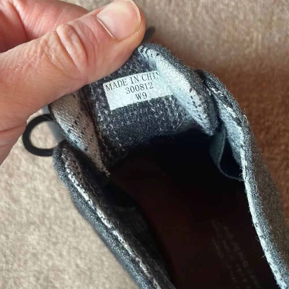 Grey Tom Tie up Wedges - Picture 4 of 9